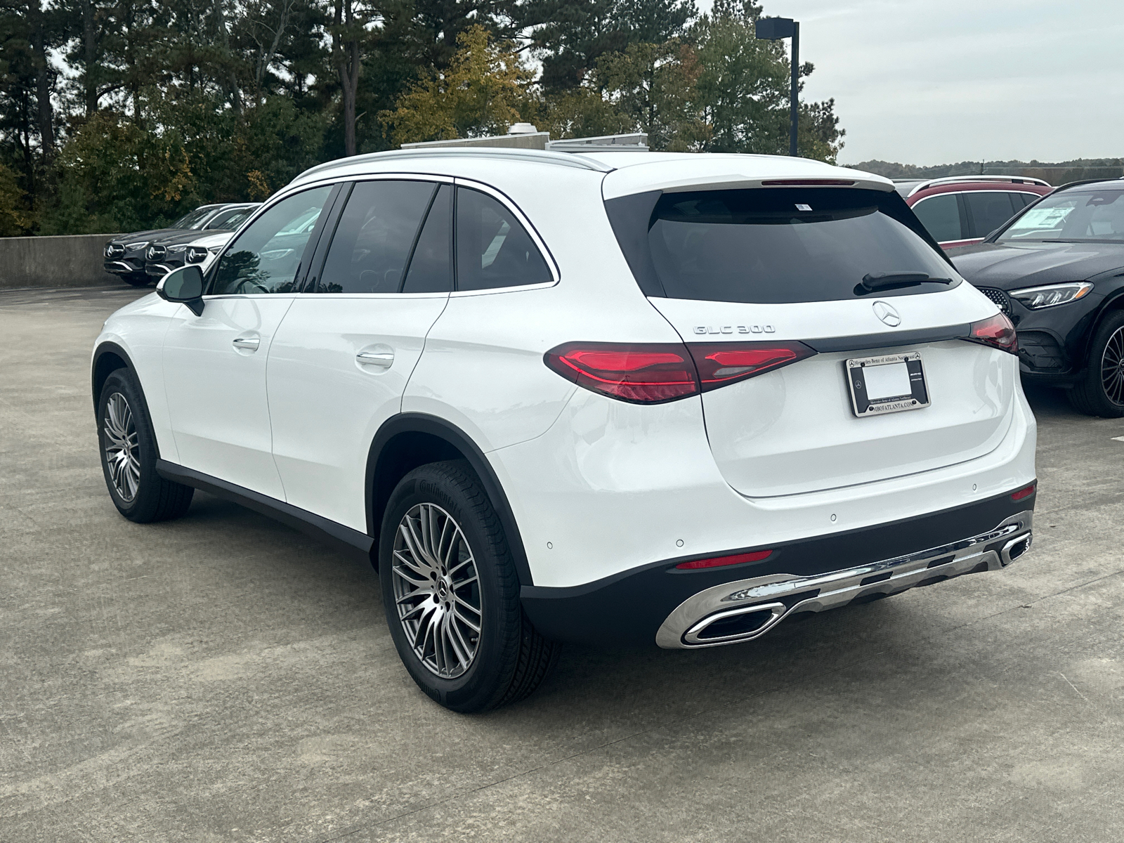 2025 Mercedes-Benz GLC GLC 300 6