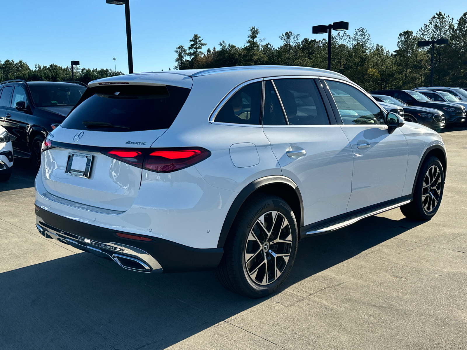 2025 Mercedes-Benz GLC GLC 350e 8