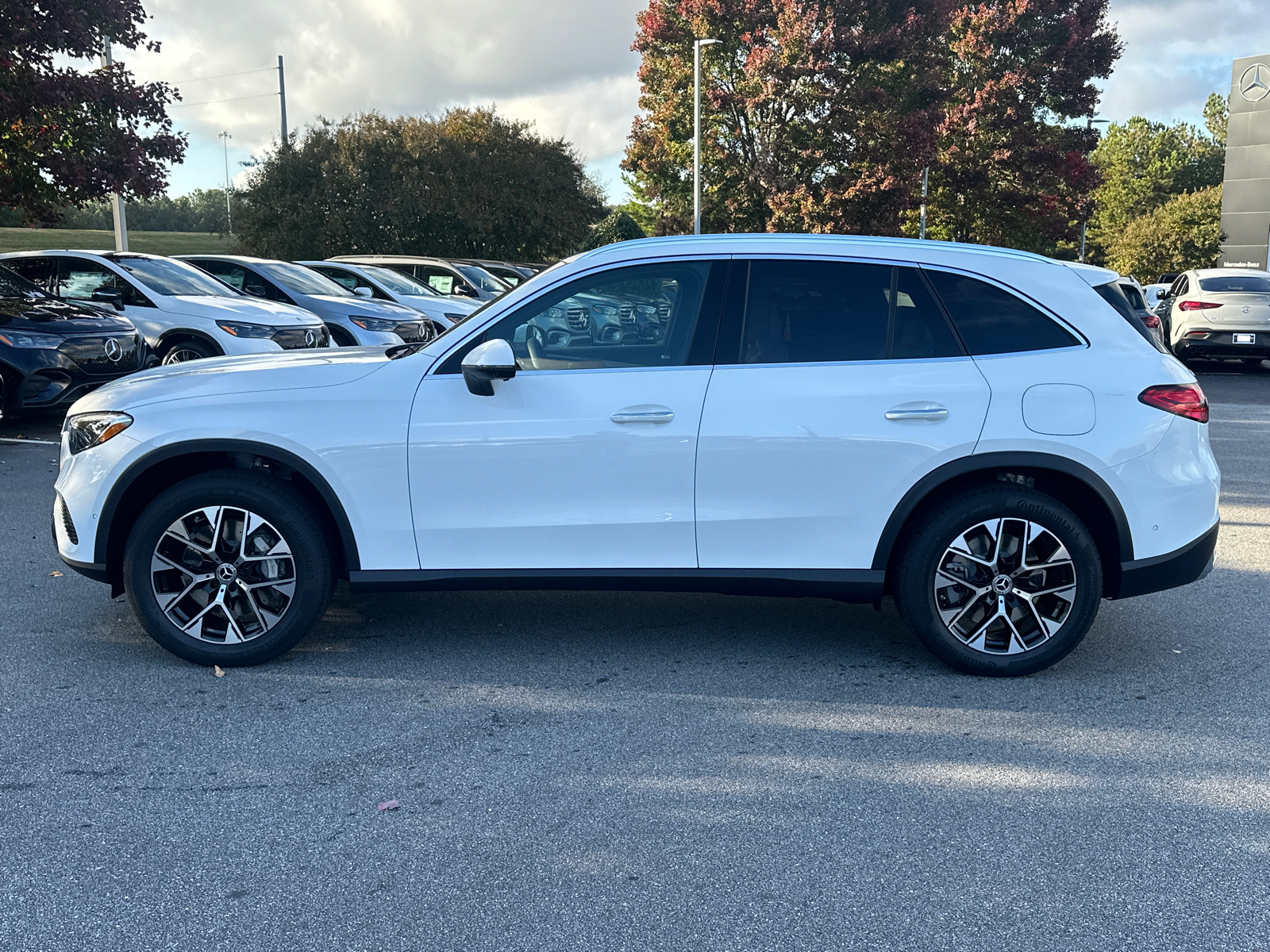 2025 Mercedes-Benz GLC GLC 350e 5