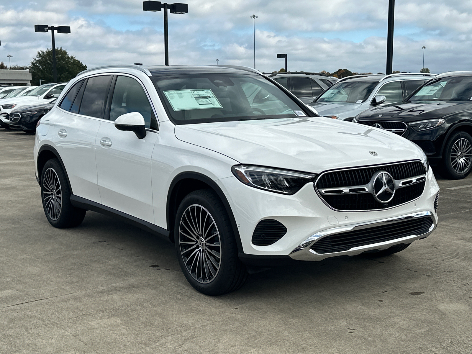 2025 Mercedes-Benz GLC GLC 300 2