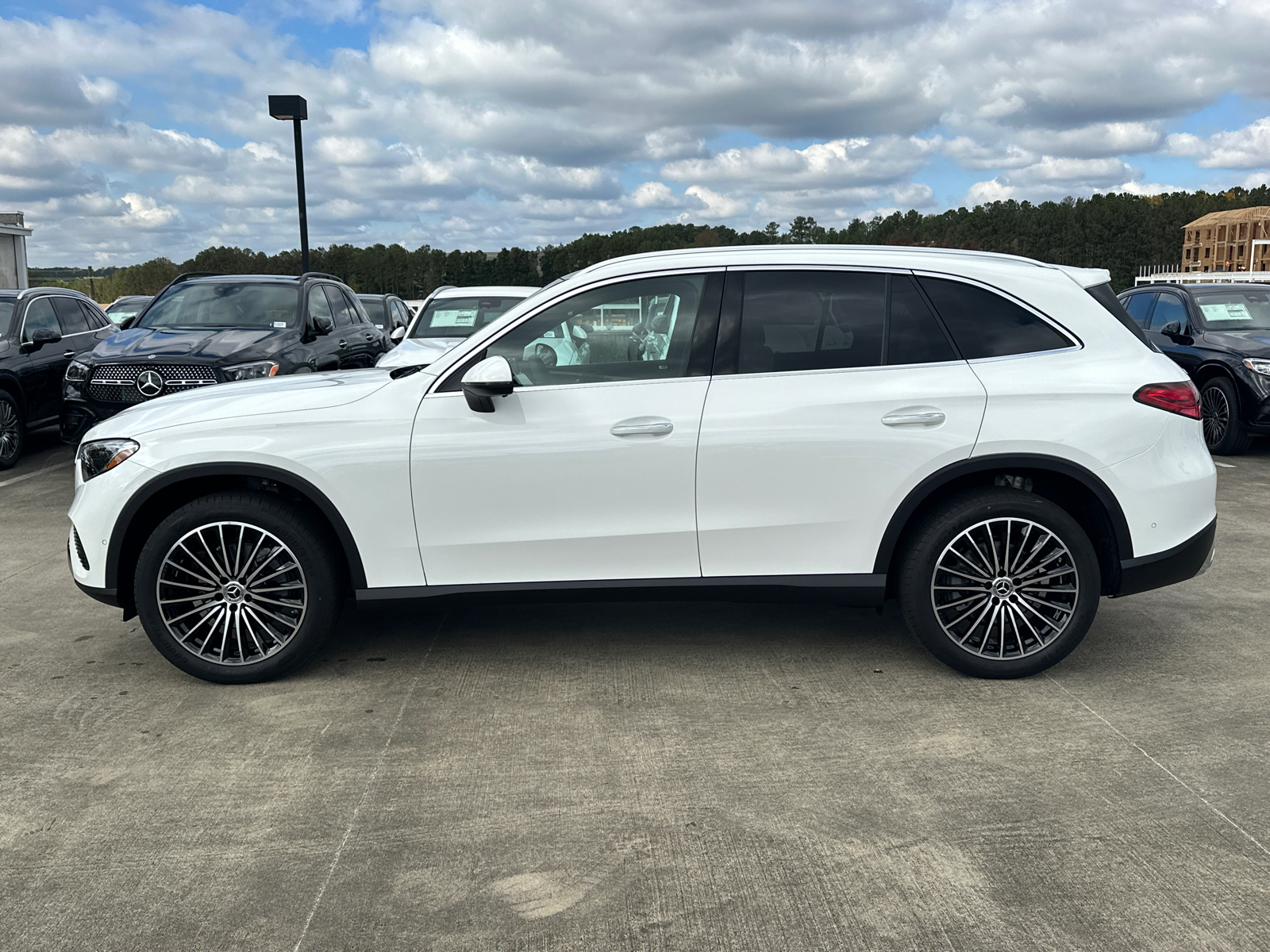 2025 Mercedes-Benz GLC GLC 300 5