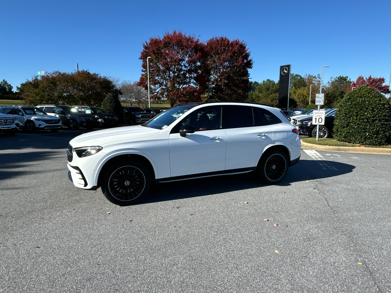 2025 Mercedes-Benz GLC GLC 350e 5