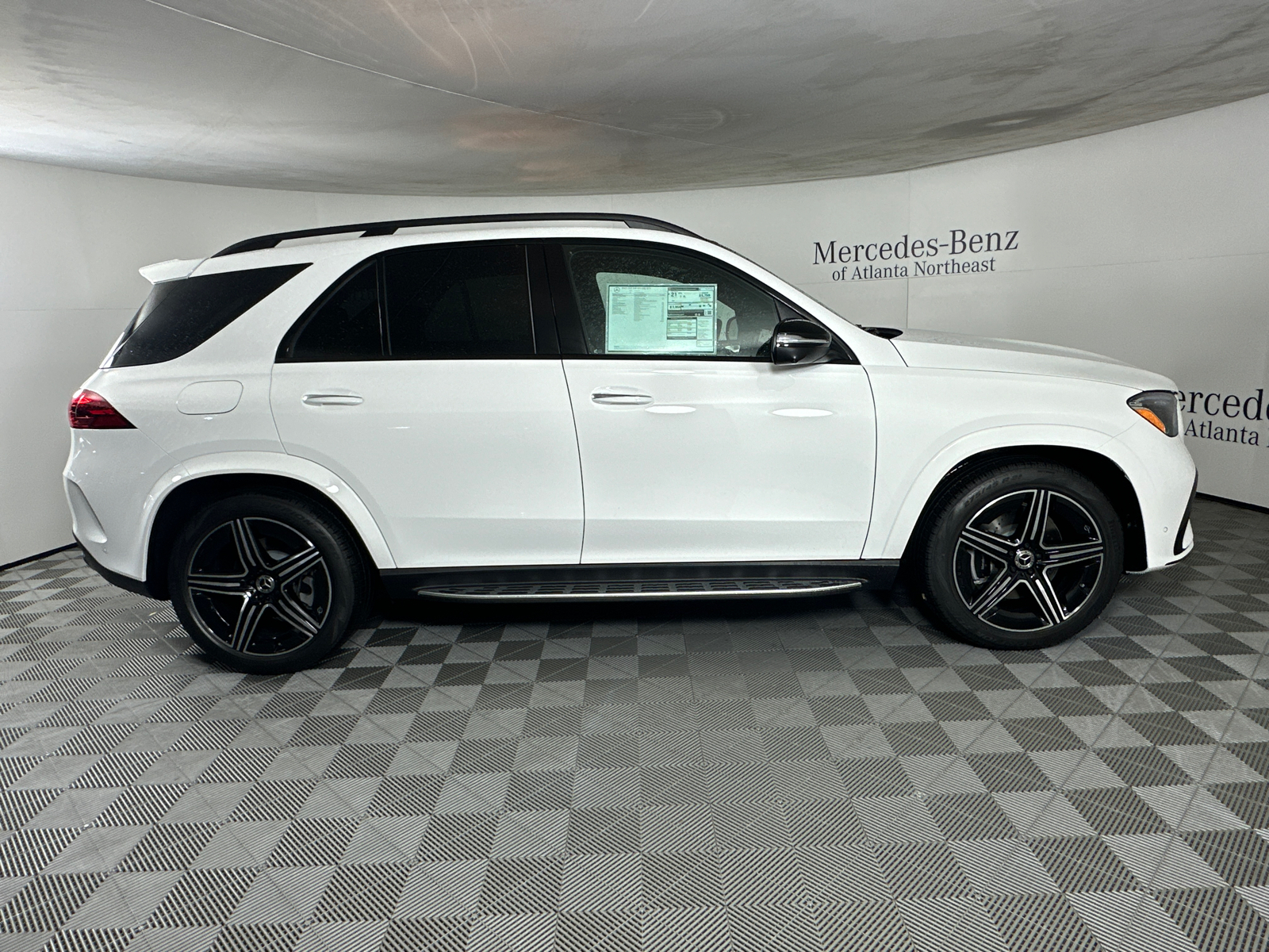 2025 Mercedes-Benz GLE GLE 450 8