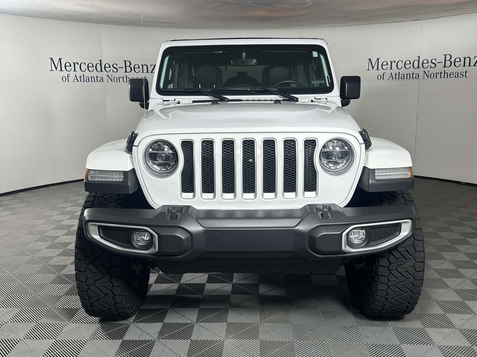 2022 Jeep Wrangler Unlimited Sahara 2