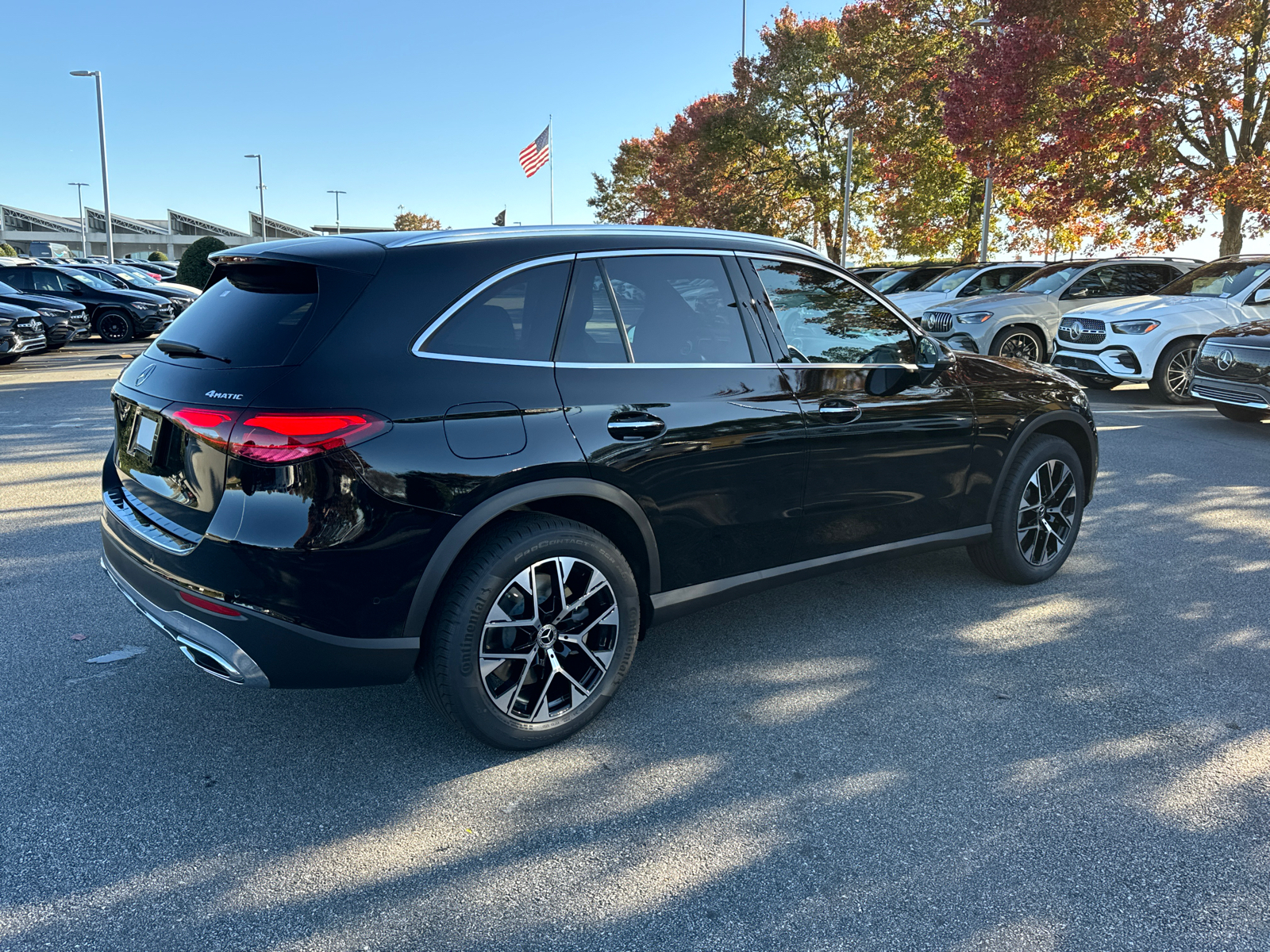 2025 Mercedes-Benz GLC GLC 350e 9