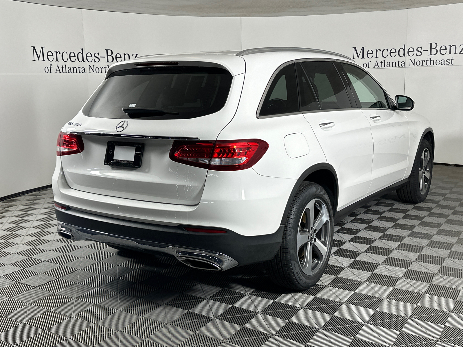 2019 Mercedes-Benz GLC GLC 300 7