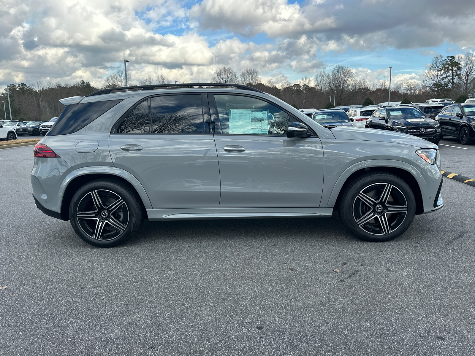 2025 Mercedes-Benz GLE GLE 450 10