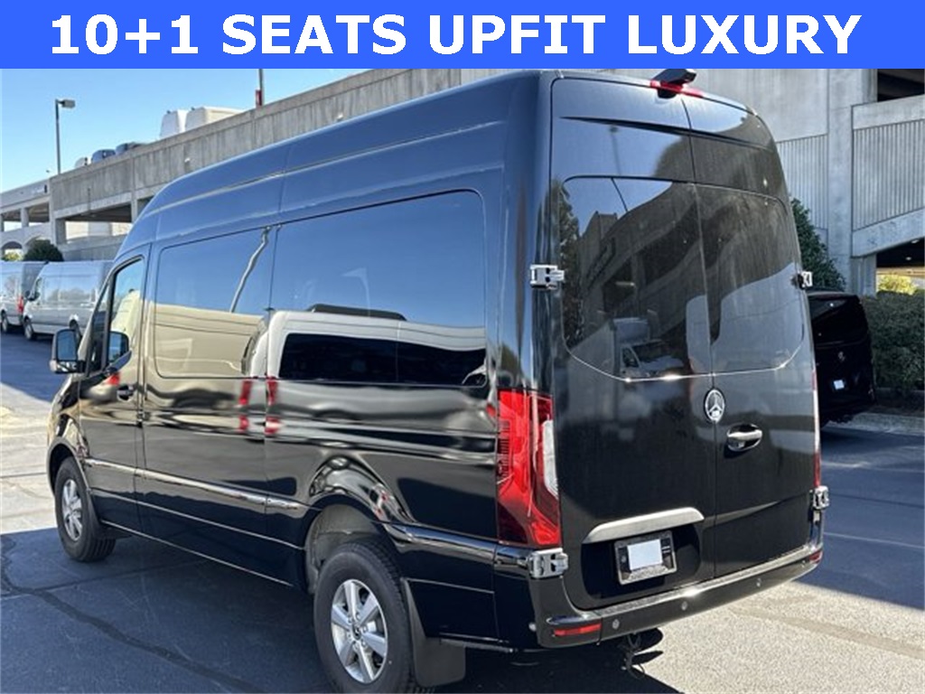 2023 Mercedes-Benz Sprinter 2500 Passenger 144 WB 10