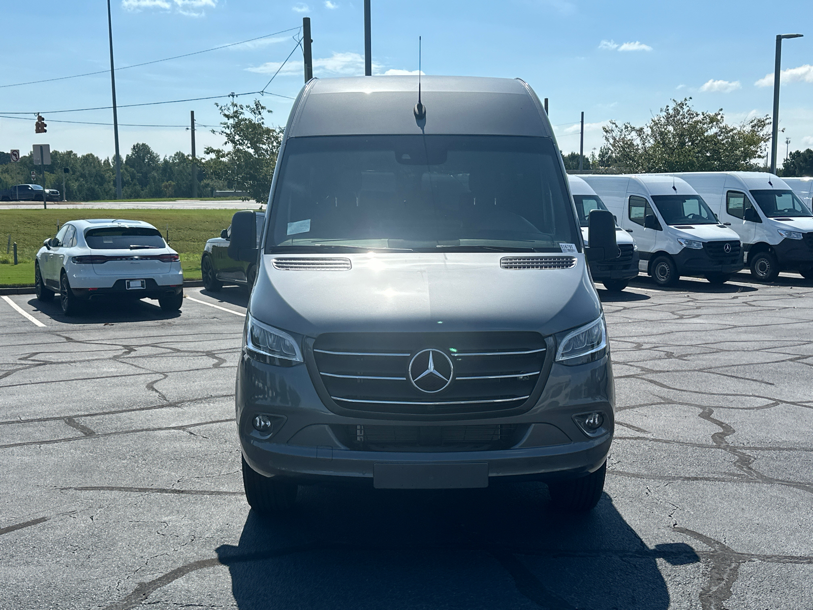 2023 Mercedes-Benz Sprinter 2500 Passenger 144 WB 2