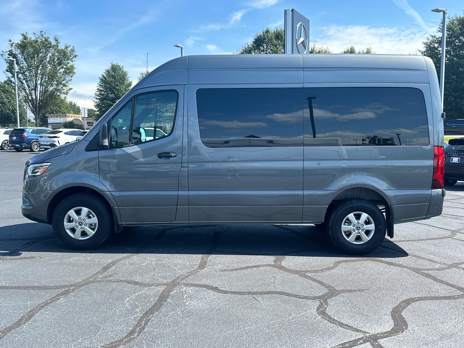 2023 Mercedes-Benz Sprinter 2500 Passenger 144 WB 4