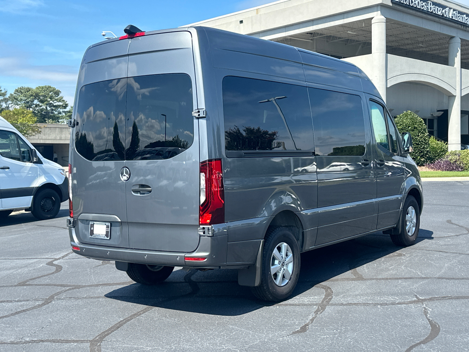 2023 Mercedes-Benz Sprinter 2500 Passenger 144 WB 7