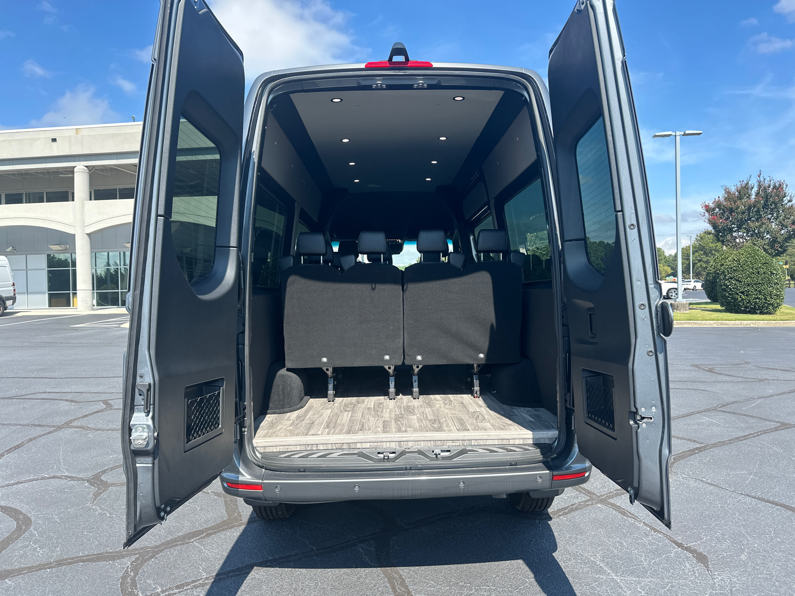 2023 Mercedes-Benz Sprinter 2500 Passenger 144 WB 19