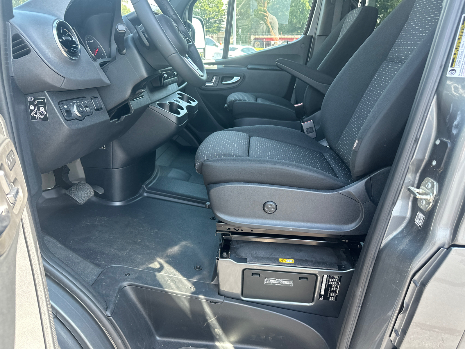 2023 Mercedes-Benz Sprinter 2500 Passenger 144 WB 39