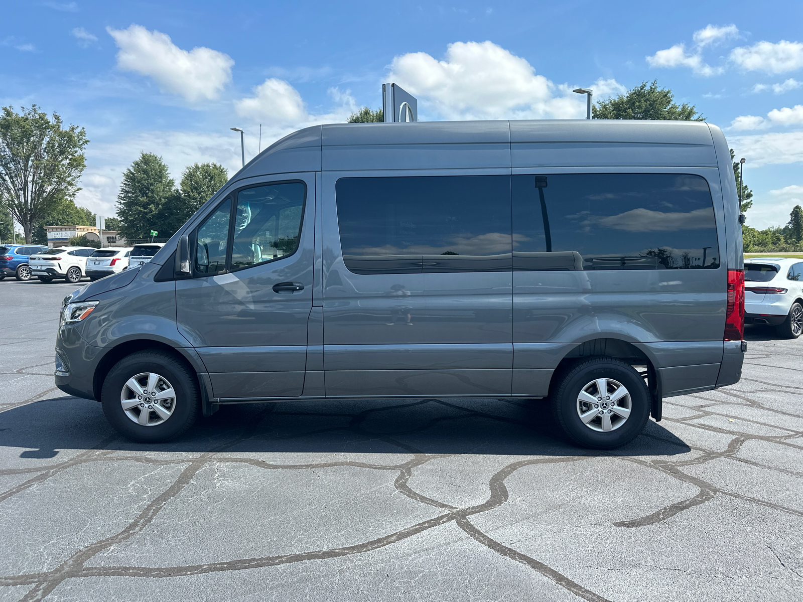 2023 Mercedes-Benz Sprinter 2500 Passenger 144 WB 4