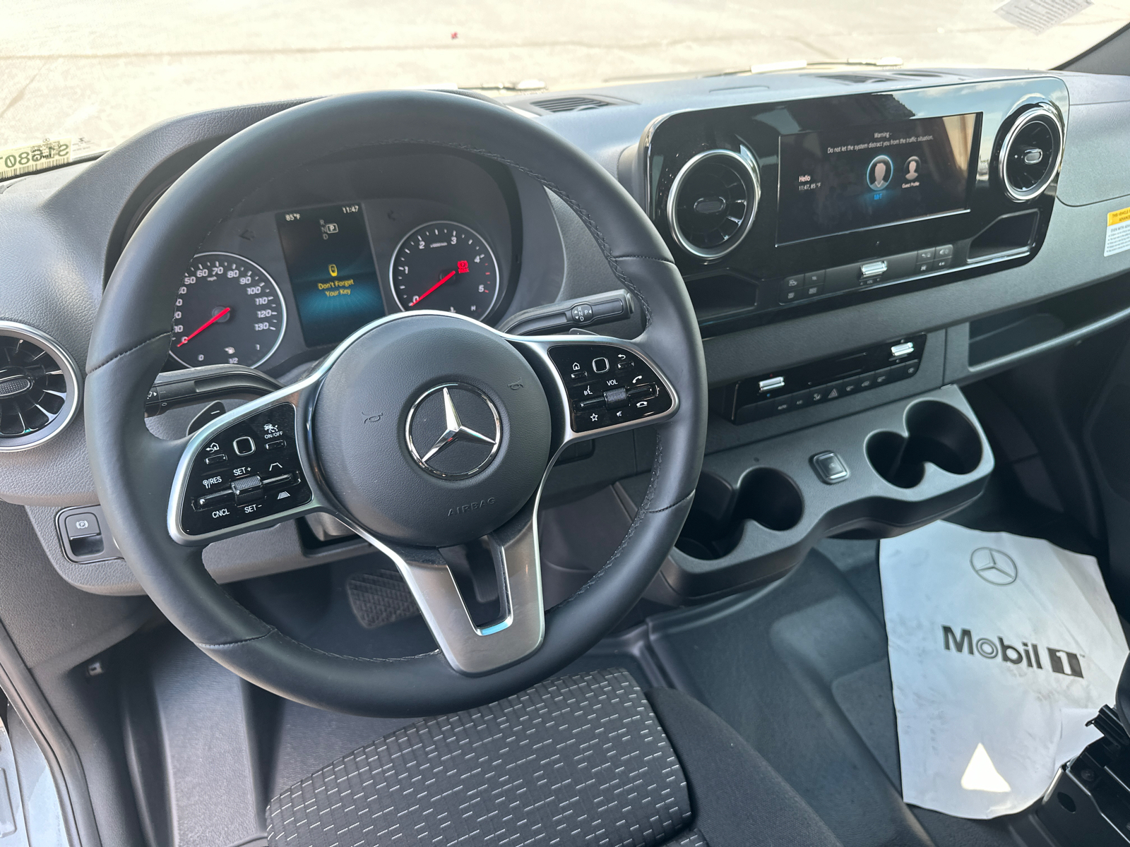 2023 Mercedes-Benz Sprinter 2500 Passenger 144 WB 21