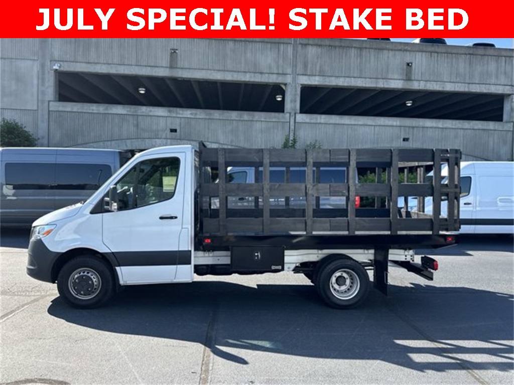 2023 Mercedes-Benz Sprinter 3500 Cab Chassis 144 WB 6