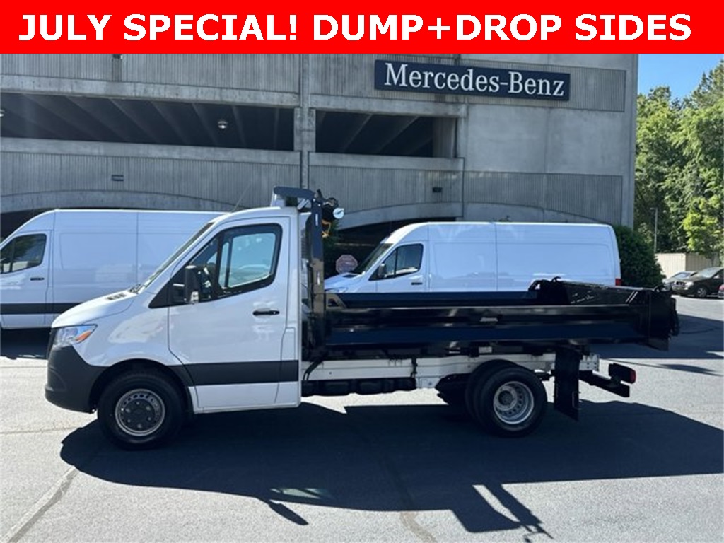 2024 Mercedes-Benz Sprinter 3500 Cab Chassis 144 WB 10