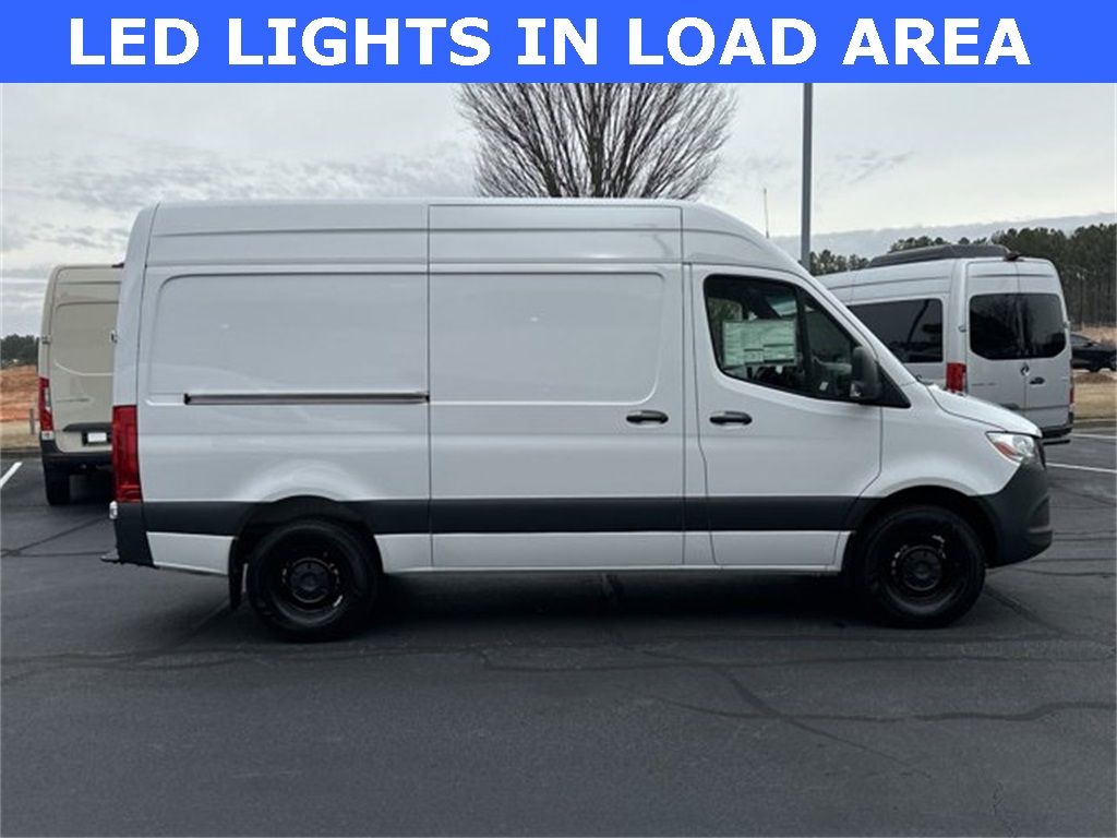 2024 Mercedes-Benz Sprinter 2500 Cargo 144 WB 15