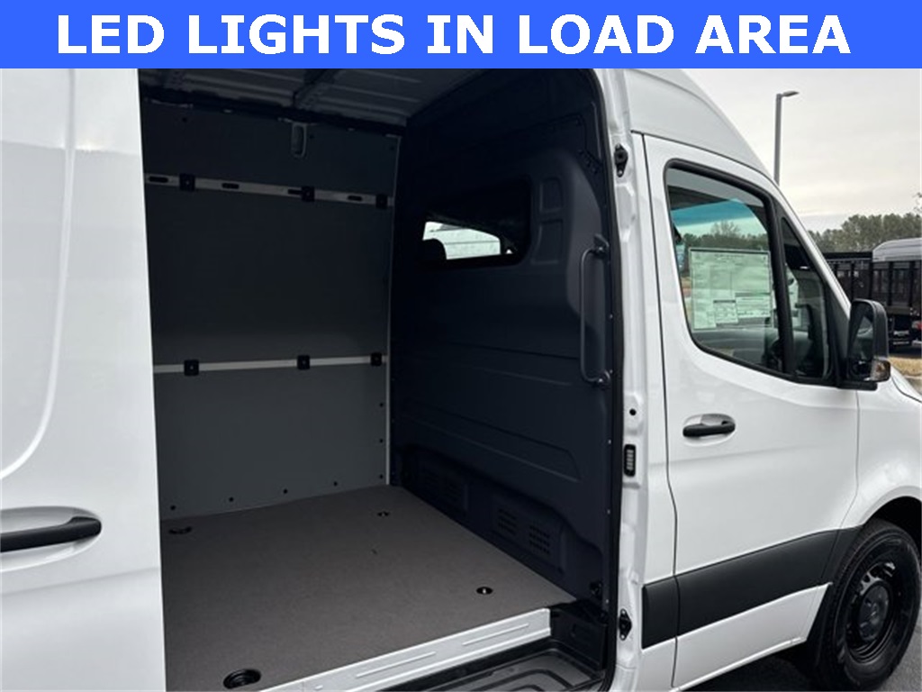 2024 Mercedes-Benz Sprinter 2500 Cargo 144 WB 20