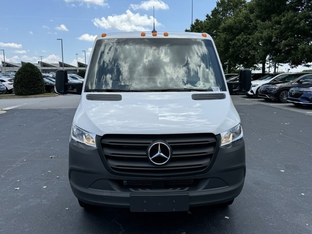 2024 Mercedes-Benz Sprinter 3500 Cab Chassis 144 WB 2