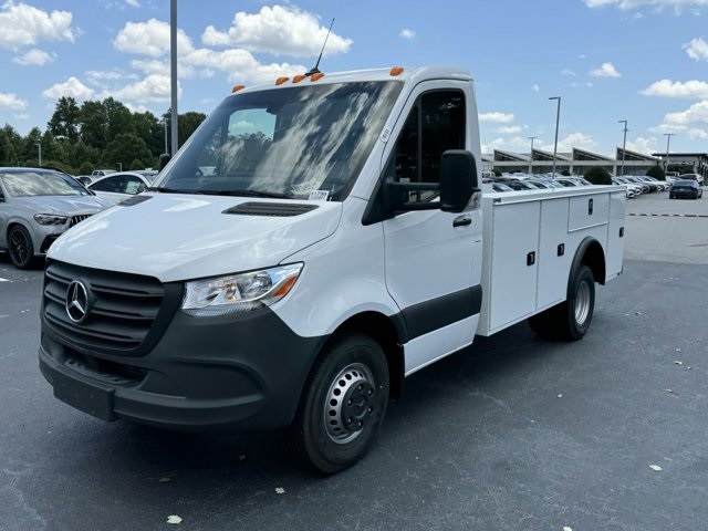 2024 Mercedes-Benz Sprinter 3500 Cab Chassis 144 WB 3