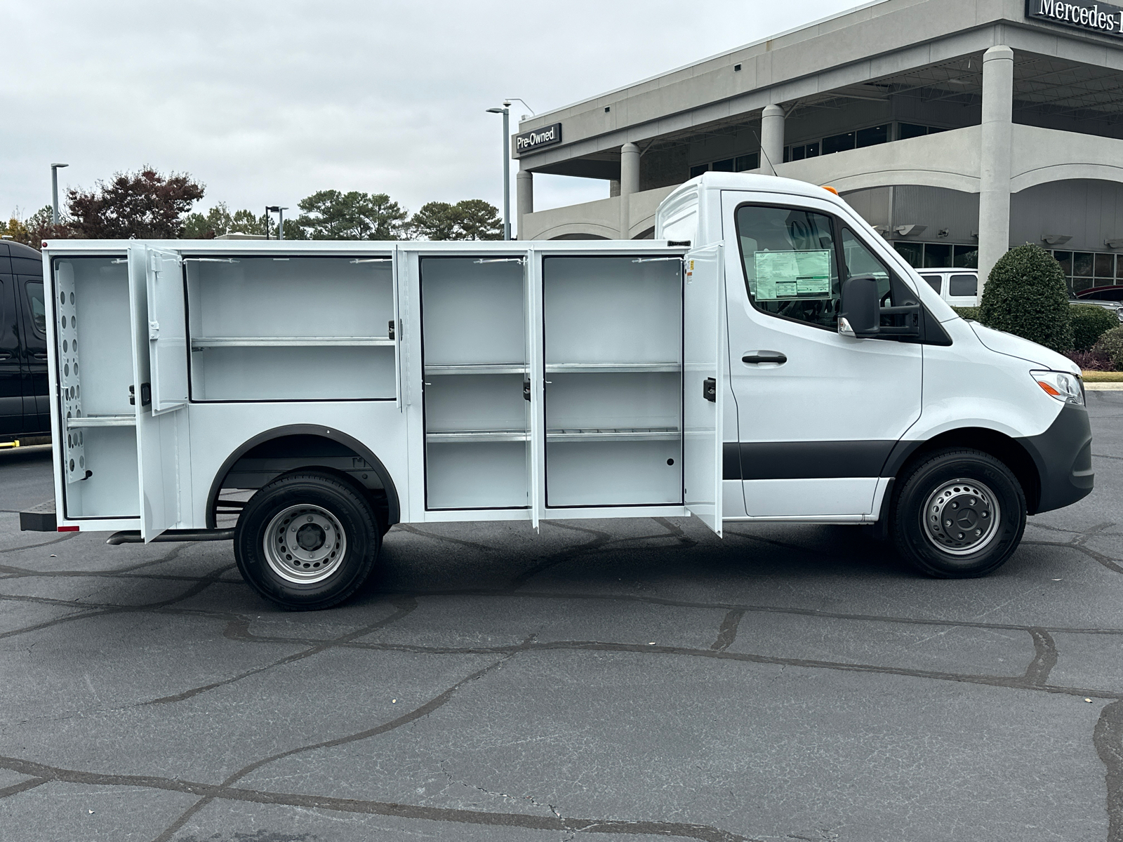 2024 Mercedes-Benz Sprinter 3500 Cab Chassis 144 WB 15