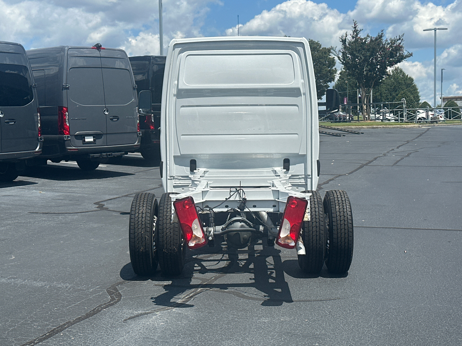 2024 Mercedes-Benz Sprinter 3500 Cab Chassis 144 WB 6