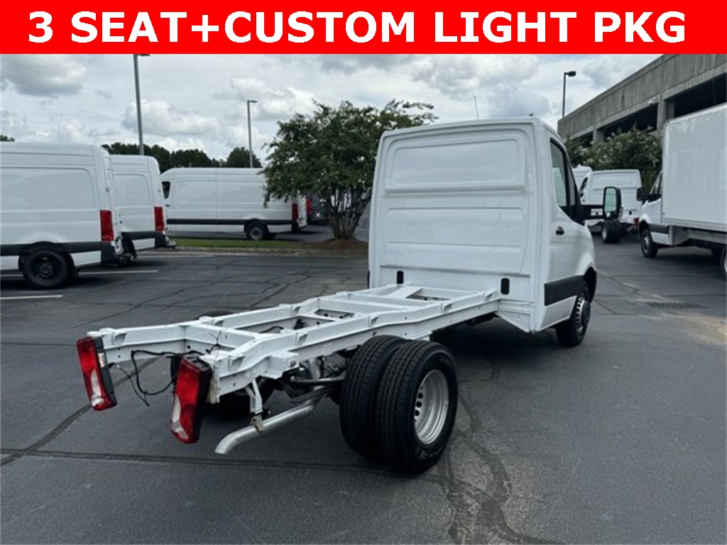 2024 Mercedes-Benz Sprinter 3500 Cab Chassis 144 WB 7