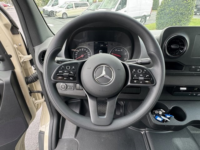 2024 Mercedes-Benz Sprinter 2500 Cargo 170 WB 15