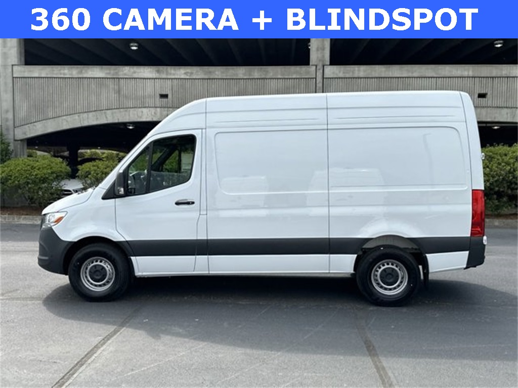 2024 Mercedes-Benz Sprinter 2500 Cargo 144 WB 8