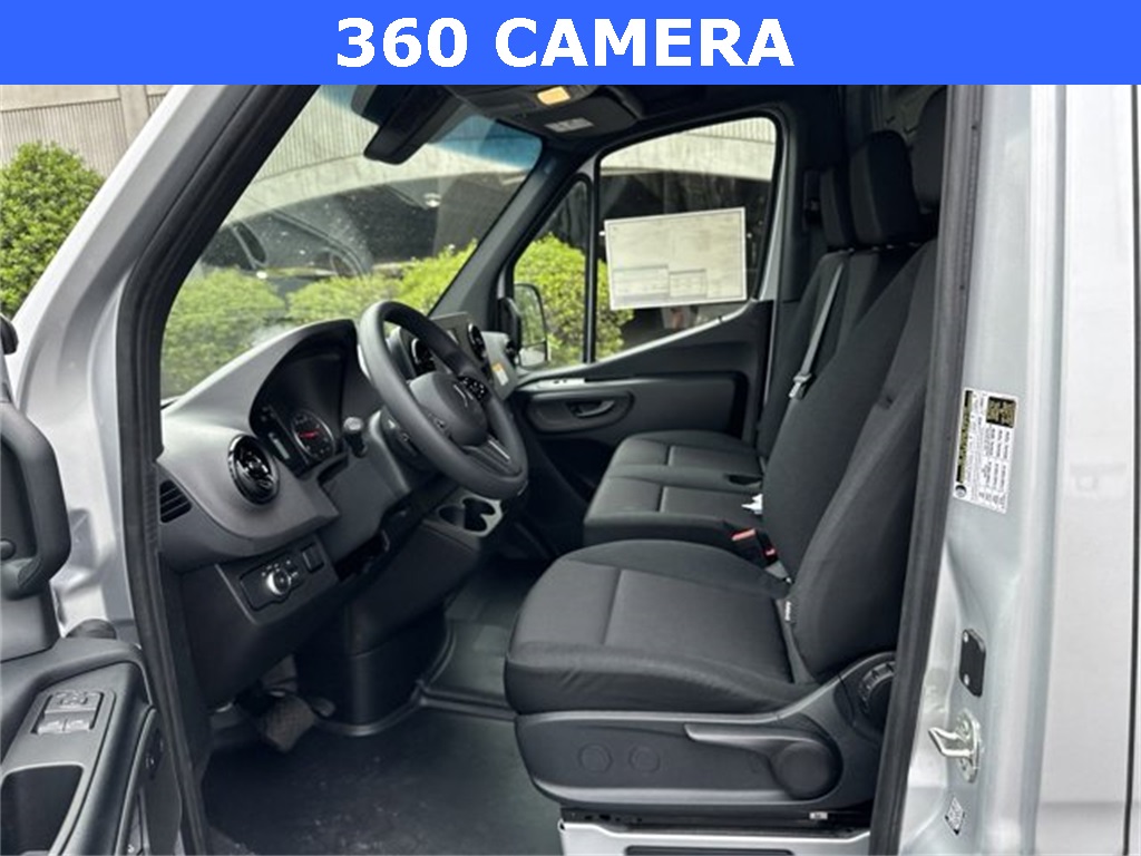 2024 Mercedes-Benz Sprinter 2500 Cargo 170 WB 15