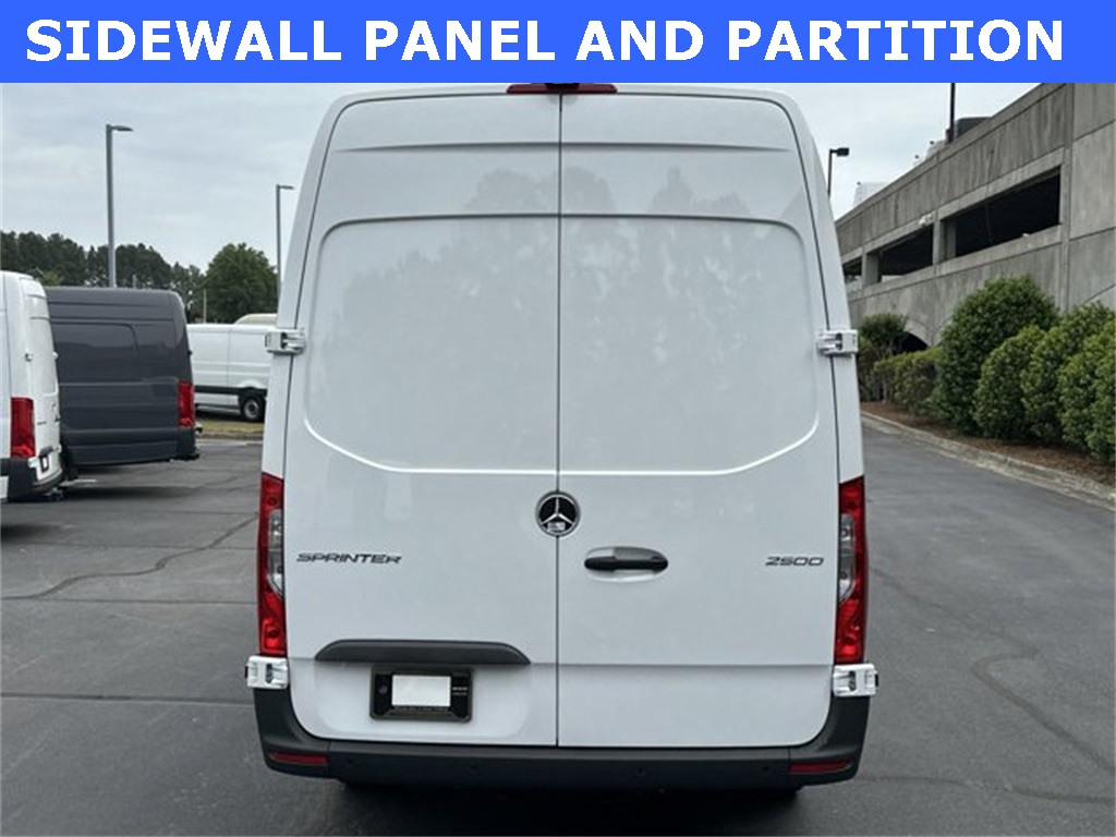 2024 Mercedes-Benz Sprinter 2500 Cargo 170 WB 10