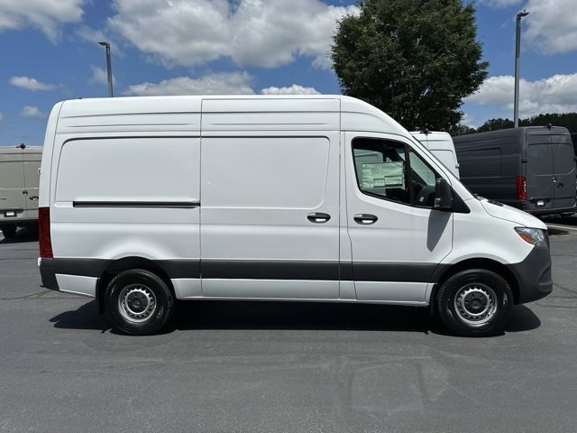 2024 Mercedes-Benz Sprinter 2500 Cargo 144 WB 14