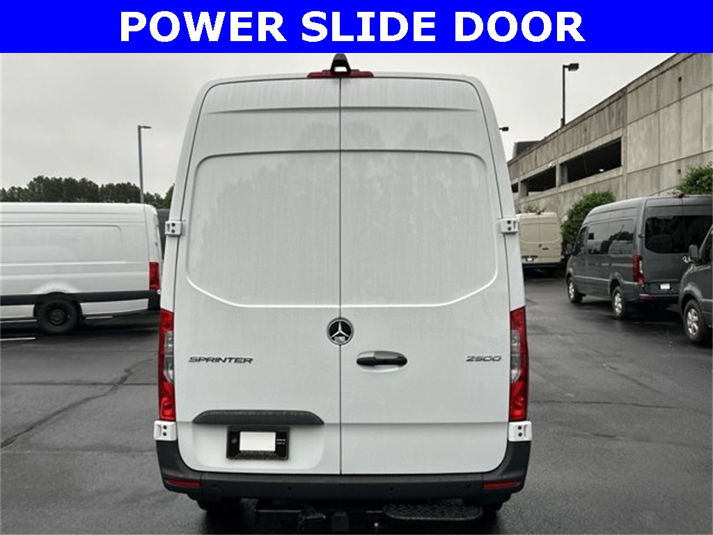 2024 Mercedes-Benz Sprinter 2500 Cargo 144 WB 10