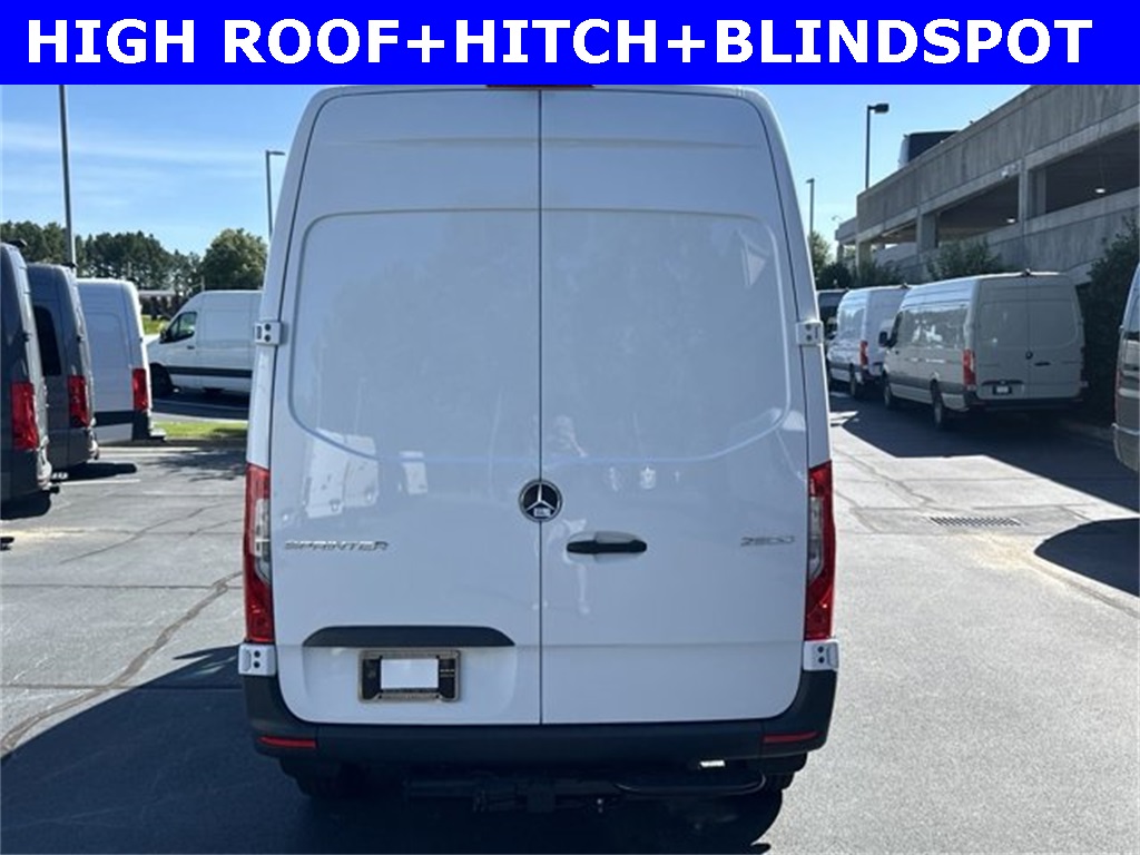 2024 Mercedes-Benz Sprinter 2500 Cargo 144 WB 8