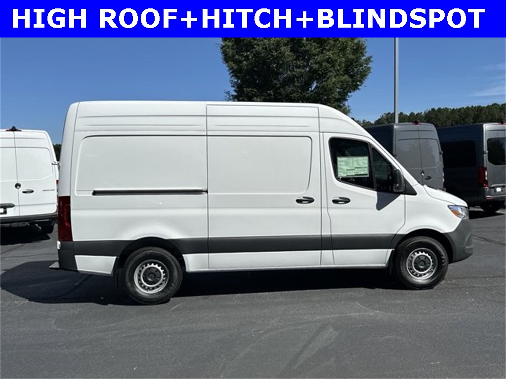 2024 Mercedes-Benz Sprinter 2500 Cargo 144 WB 12