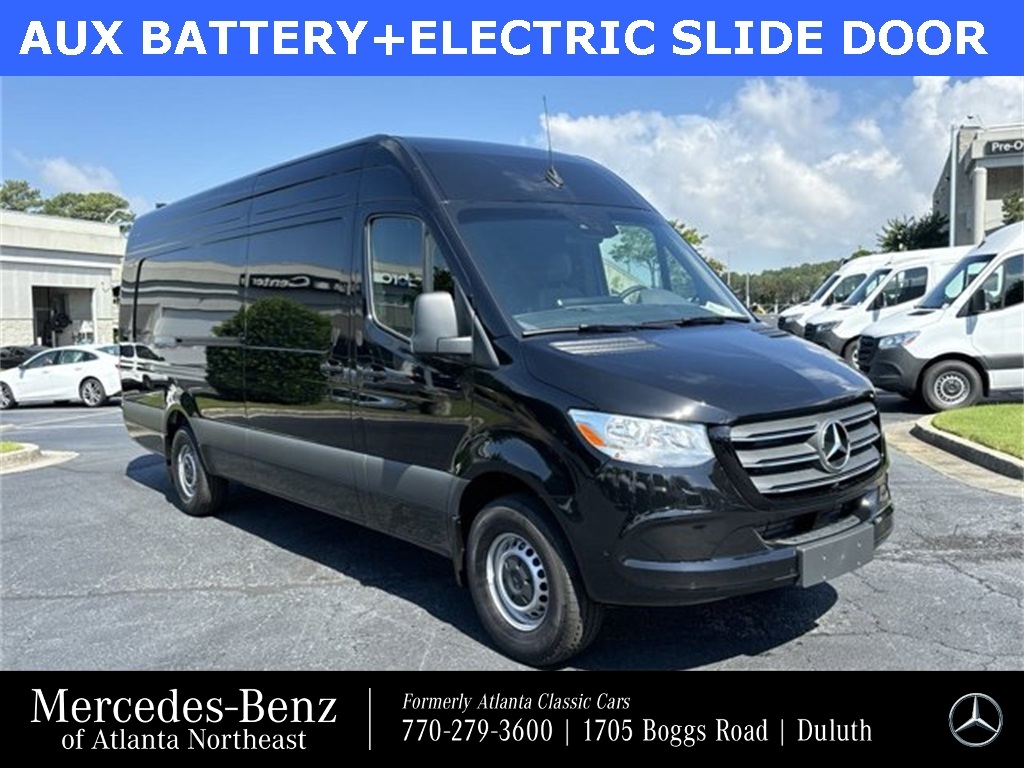 2024 Mercedes-Benz Sprinter 2500 Cargo 170 WB 1