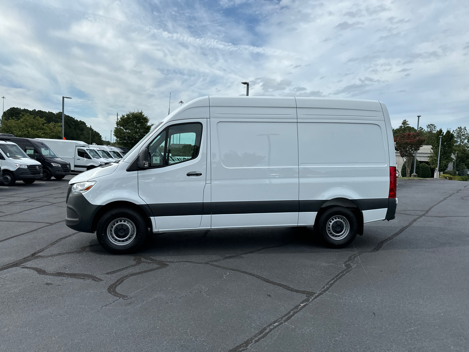 2024 Mercedes-Benz Sprinter 2500 Cargo 144 WB 4