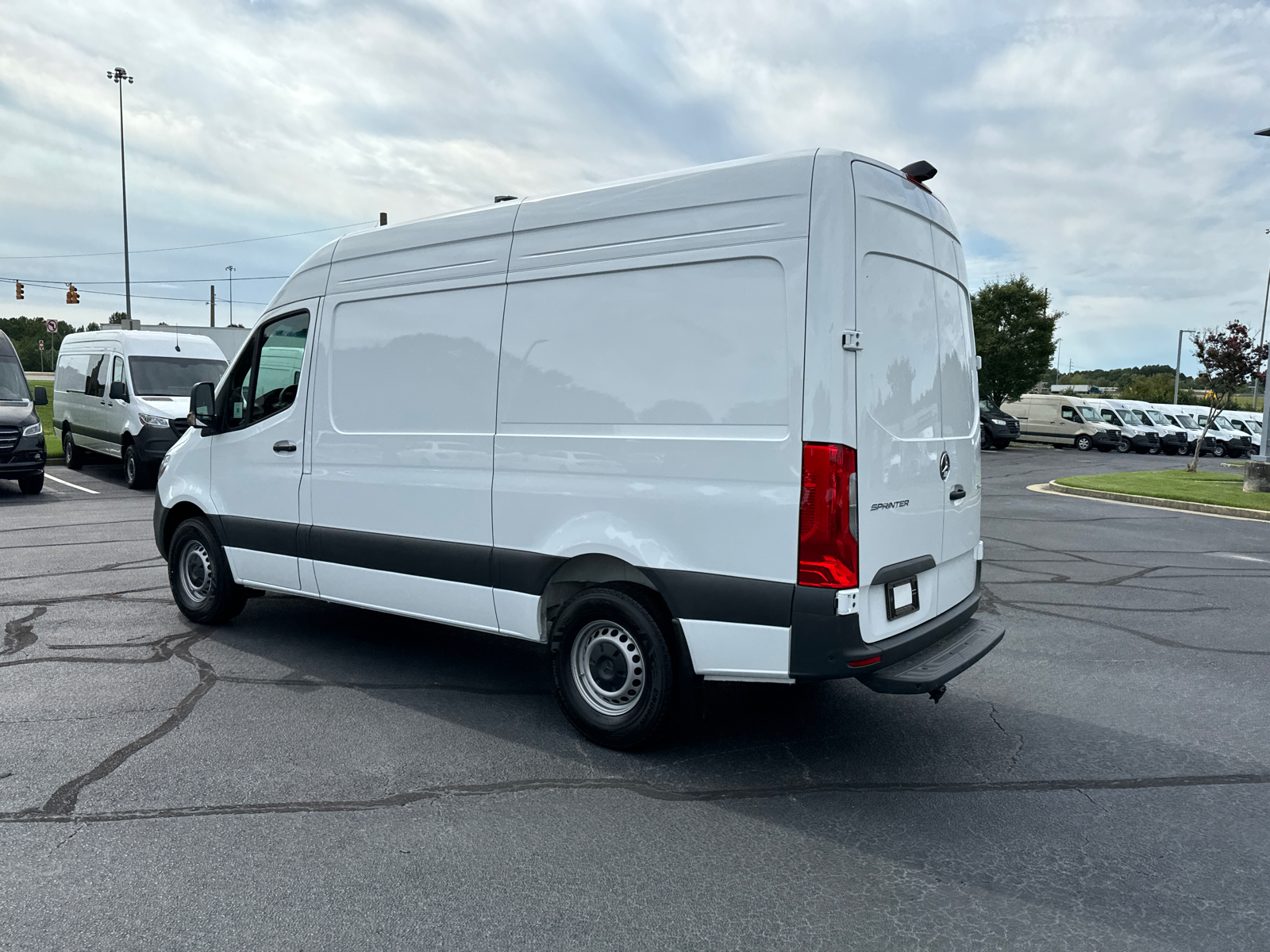 2024 Mercedes-Benz Sprinter 2500 Cargo 144 WB 5