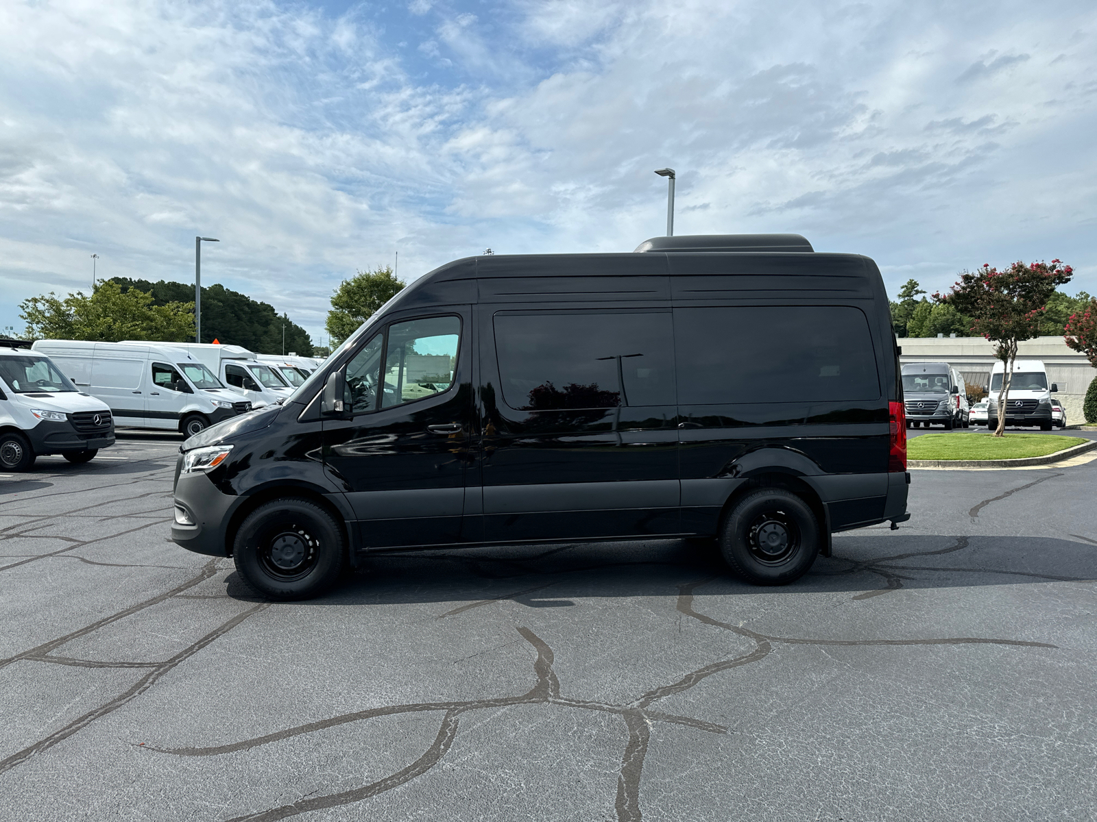 2024 Mercedes-Benz Sprinter 2500 Passenger 144 WB 4