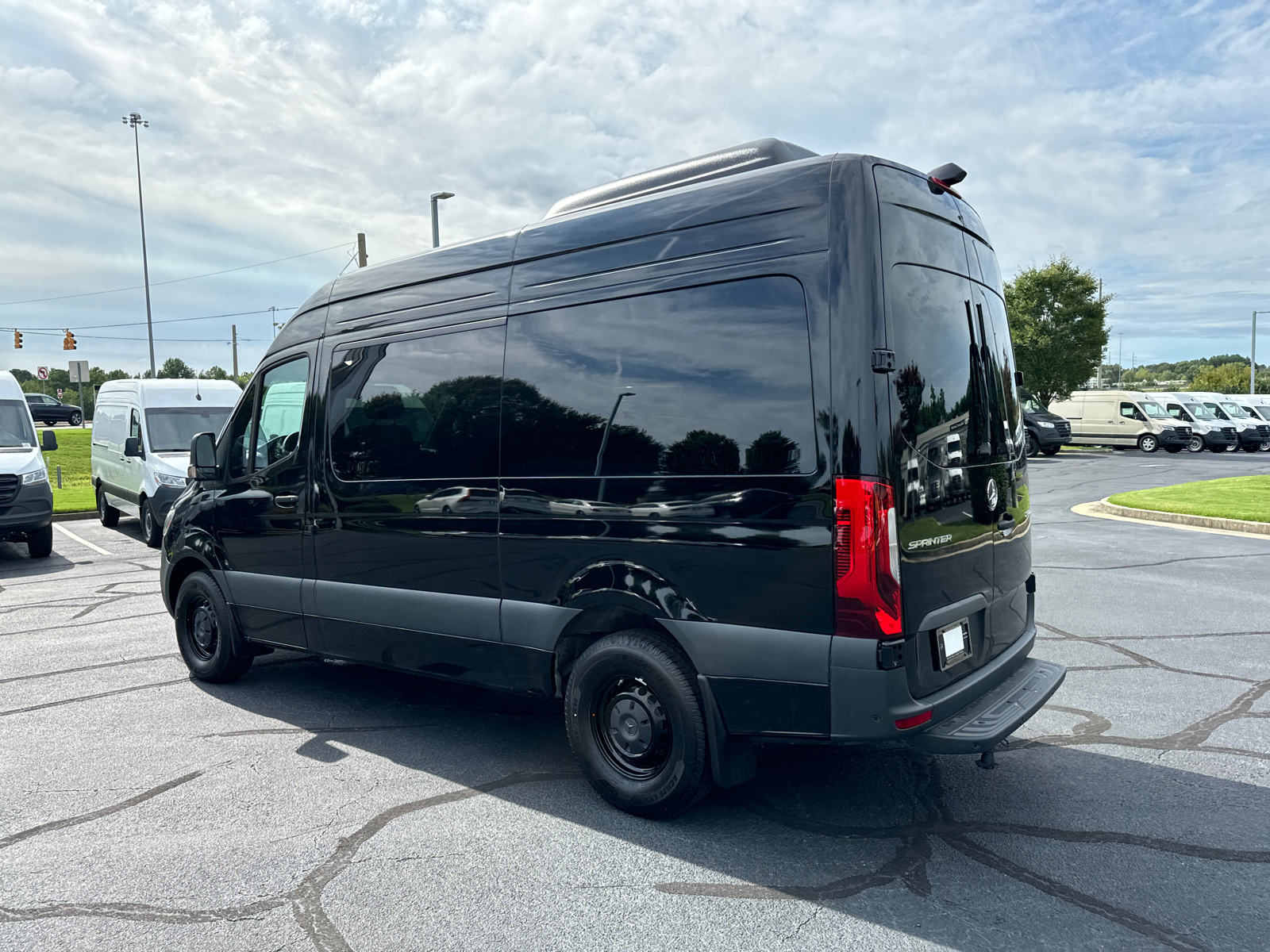 2024 Mercedes-Benz Sprinter 2500 Passenger 144 WB 5