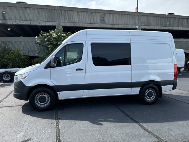 2024 Mercedes-Benz Sprinter 2500 Crew 144 WB 4