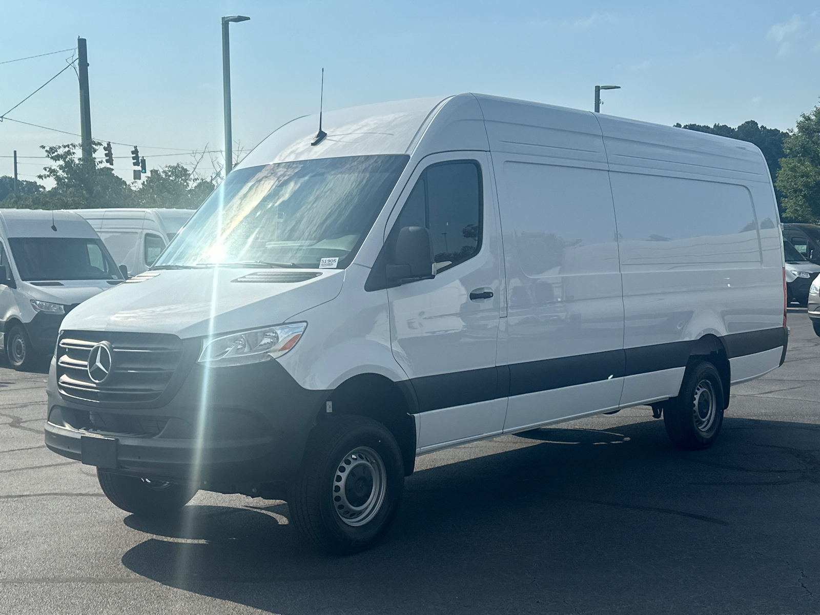 2024 Mercedes-Benz Sprinter 2500 Cargo 170 WB 3