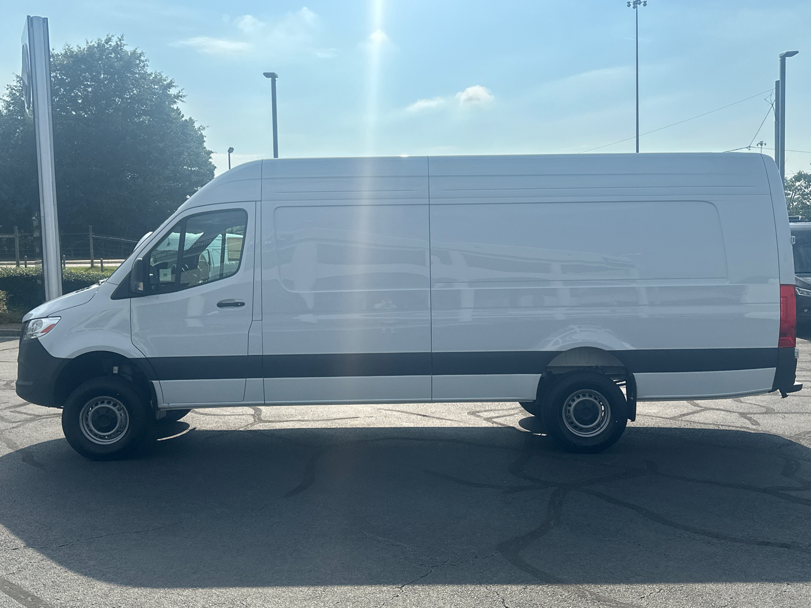 2024 Mercedes-Benz Sprinter 2500 Cargo 170 WB 4