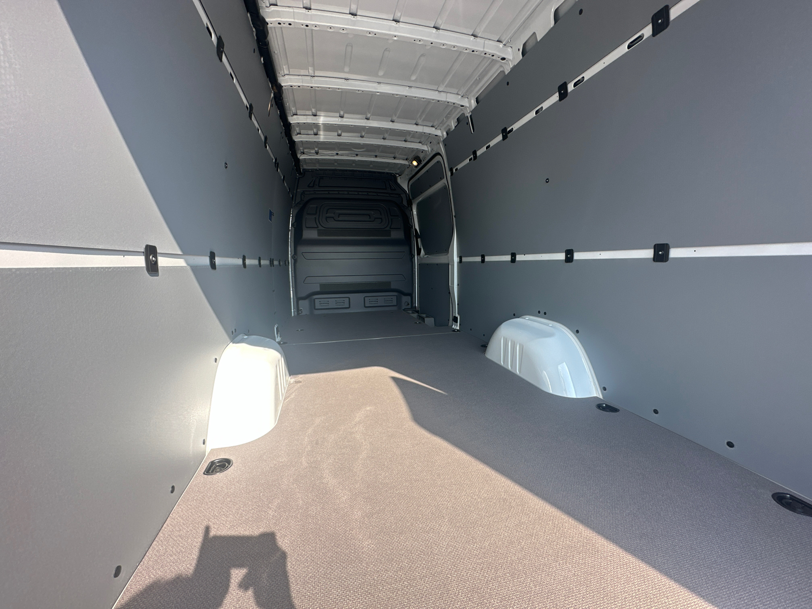 2024 Mercedes-Benz Sprinter 2500 Cargo 170 WB 17