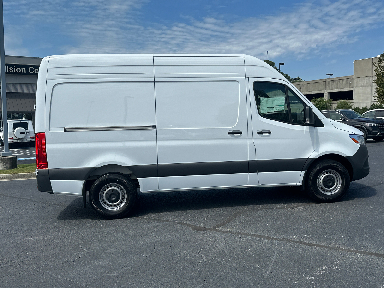 2024 Mercedes-Benz Sprinter 2500 Cargo 144 WB 8