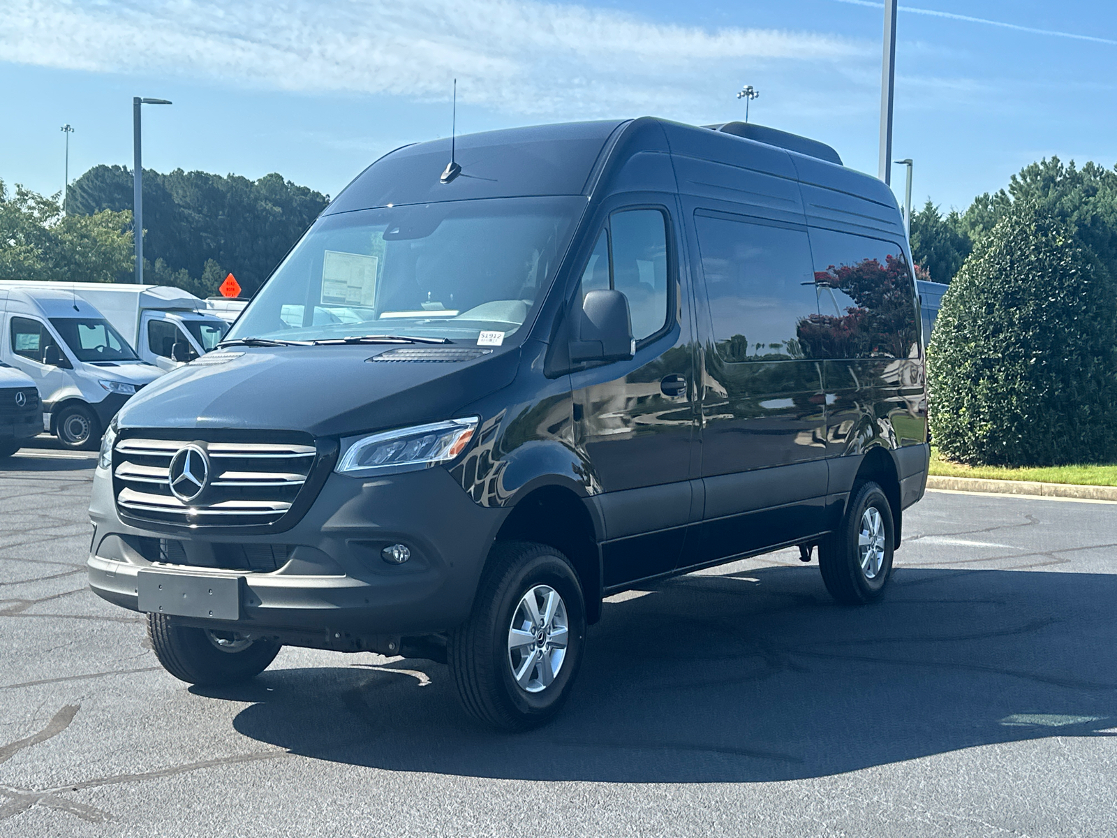 2024 Mercedes-Benz Sprinter 2500 Passenger 144 WB 3