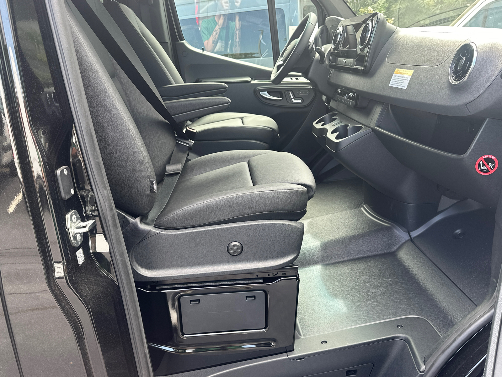 2024 Mercedes-Benz Sprinter 2500 Passenger 144 WB 13