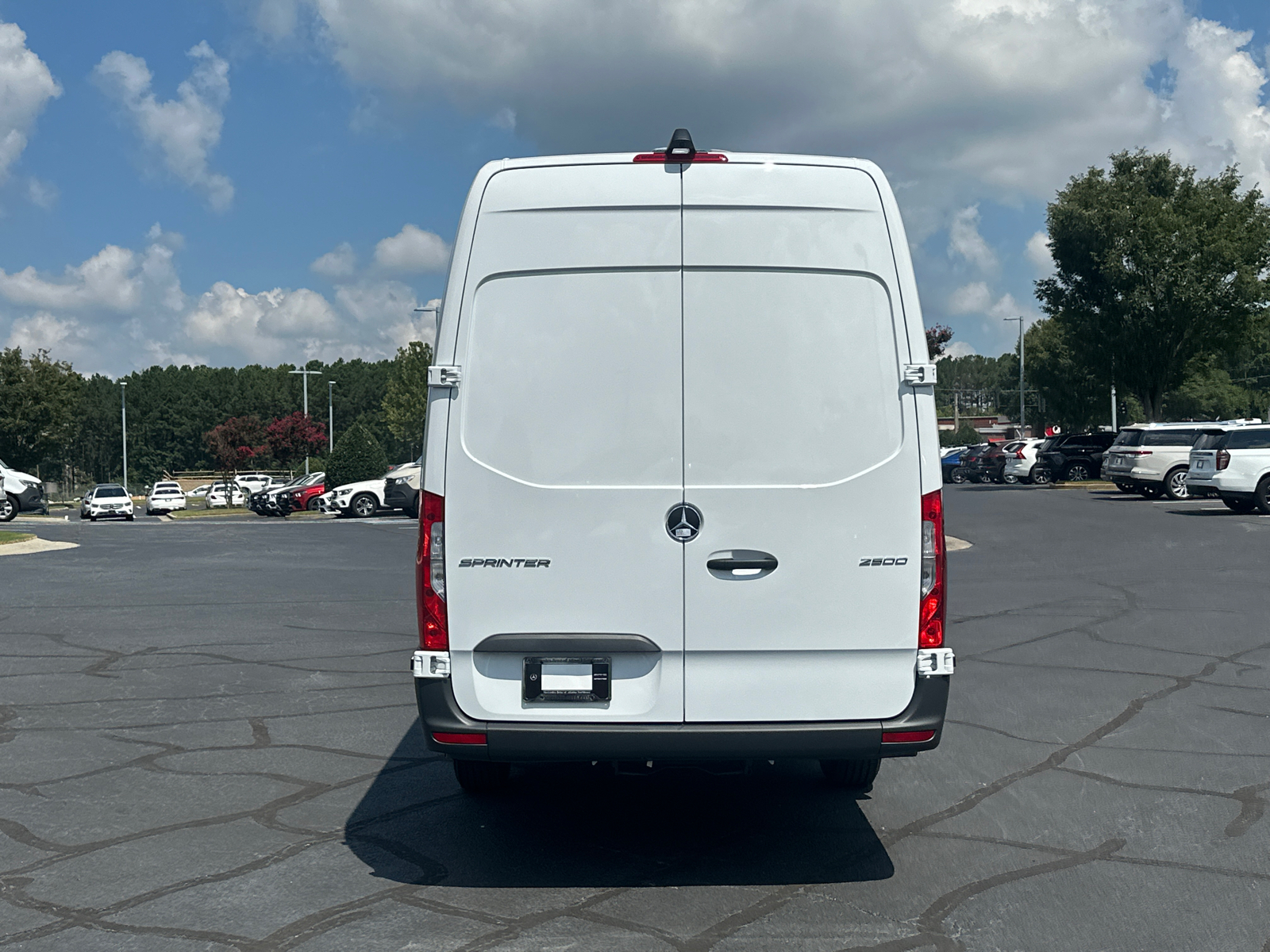 2024 Mercedes-Benz Sprinter 2500 Cargo 170 WB 6