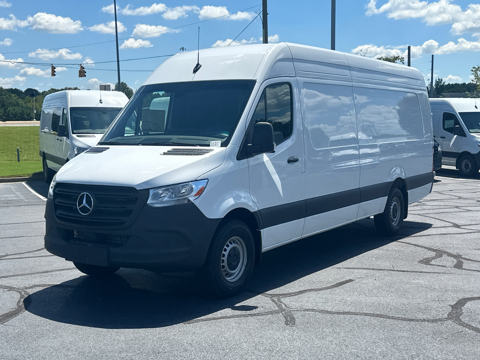 2024 Mercedes-Benz Sprinter 2500 Cargo 170 WB 3